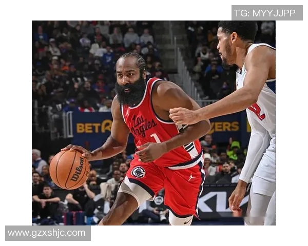 哈登与足球明星的跨界对话:篮球与足球的激情碰撞与友谊之旅